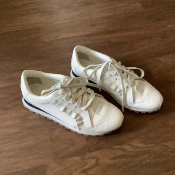 Tory Burch all leather white sneaker - Picture 1 of 7